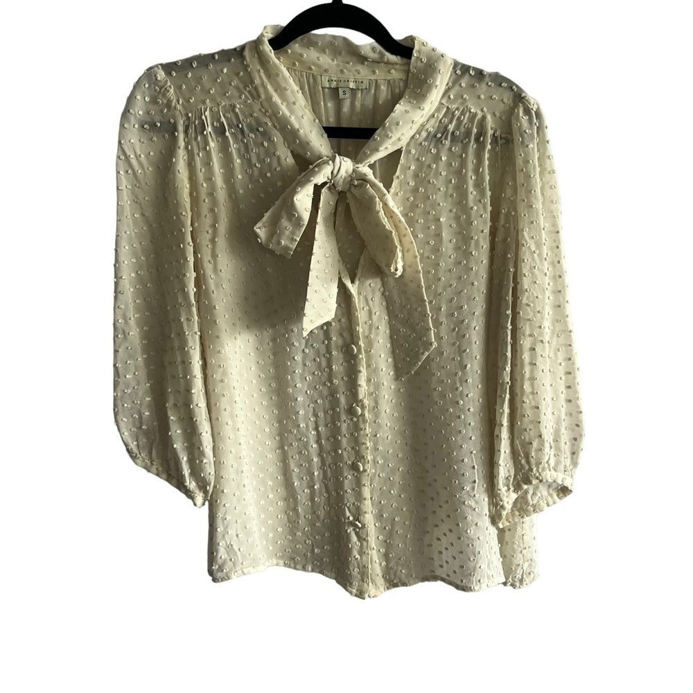 Annie Griffin Cream Swiss Dot Tie Front Blouse